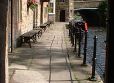 he Weavers' Triangle Visitor Centre