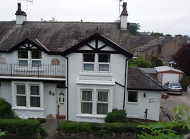 Dale Grove, Accommodation Carnforth