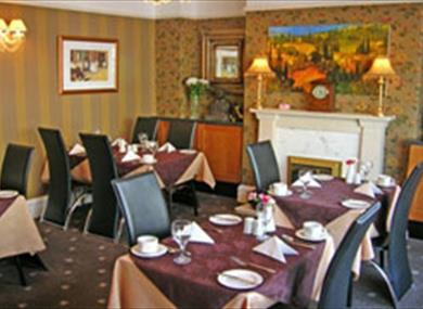 Rossdene Hotel