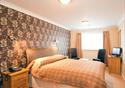 Crofters Hotel Bedroom