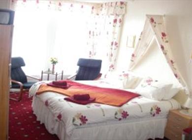 Thumbnail for Glenwalden Hotel