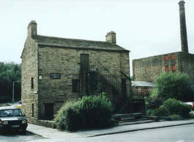 Thumbnail for Weavers' Cottage