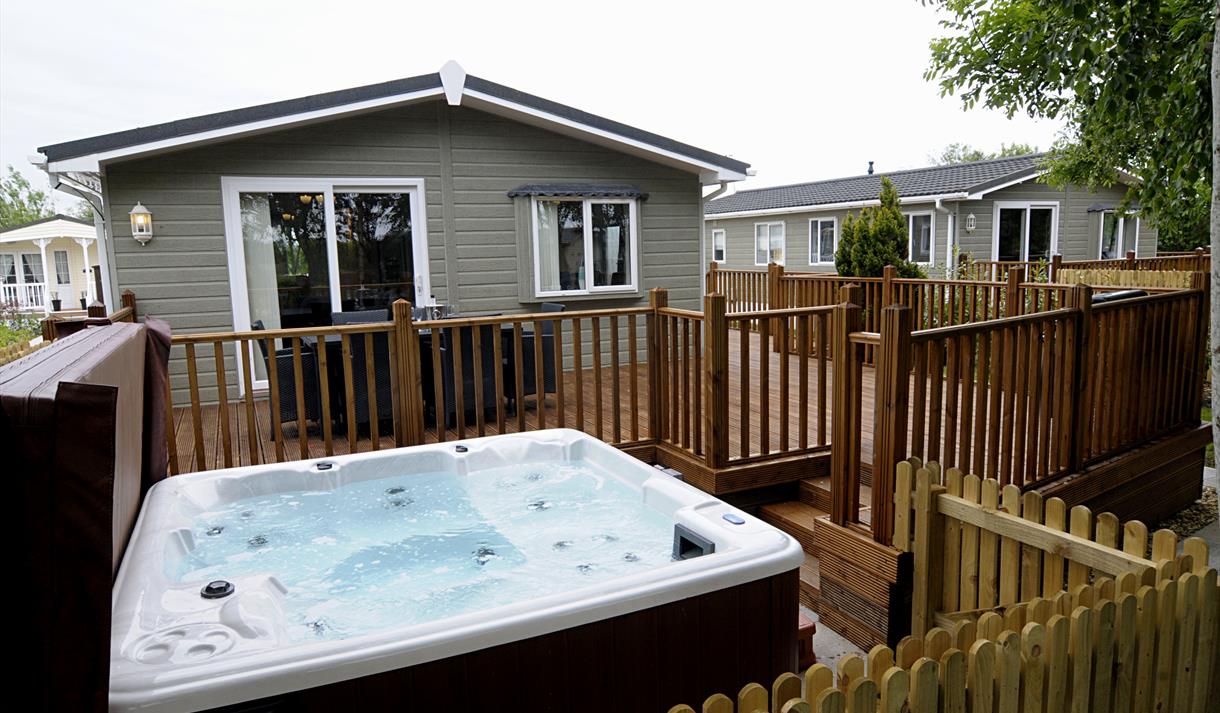 Sunset Park Camping & Caravan Site in Poulton Le Fylde, Hambleton